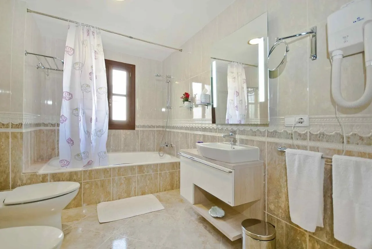Llac Blau - Mediterranean Styled With Pool Alcudia